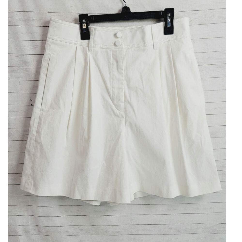 REBECCA TAYLOR PLEATED DOUBLE BUTTON SHORTS IN CRISP WHITE, SZ 8